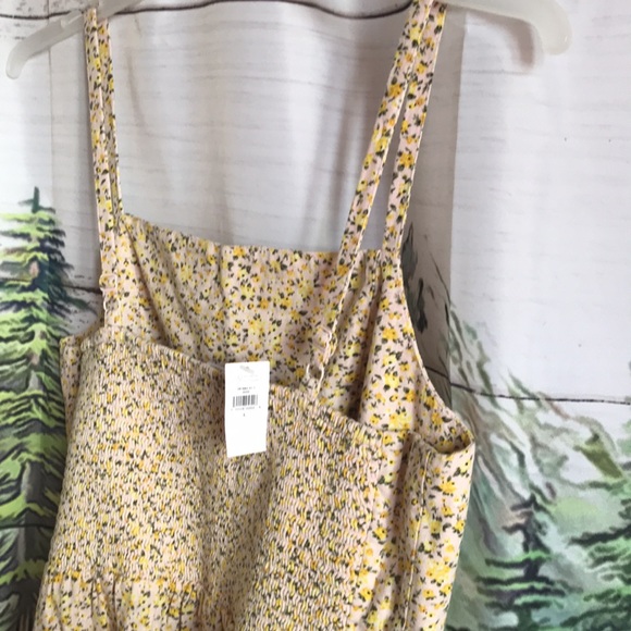 Old Navy springtime spaghetti strap sundress - Picture 7 of 15